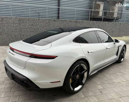 Порше Тайкан, объемом двигателя 0 л и пробегом 43 тыс. км за 71000 $, фото 9 на Automoto.ua