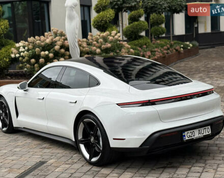 Порше Тайкан 2020 в Киеве на Automoto.ua Порше Тайкан, объемом двигателя 0 л и пробегом 95 тыс. км за 52999 $, фото 19 на Automoto.ua