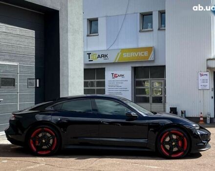 Порше Тайкан, объемом двигателя 0 л и пробегом 119 тыс. км за 54999 $, фото 9 на Automoto.ua