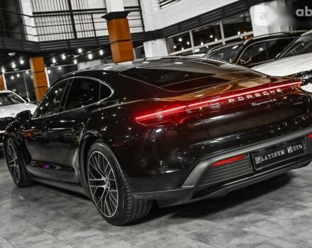 Порше Тайкан, объемом двигателя 0 л и пробегом 38 тыс. км за 68900 $, фото 14 на Automoto.ua