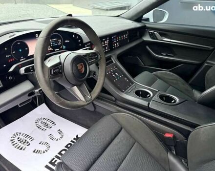 Порше Тайкан, объемом двигателя 0 л и пробегом 43 тыс. км за 71000 $, фото 18 на Automoto.ua