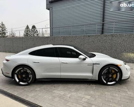 Порше Тайкан, объемом двигателя 0 л и пробегом 43 тыс. км за 71000 $, фото 10 на Automoto.ua