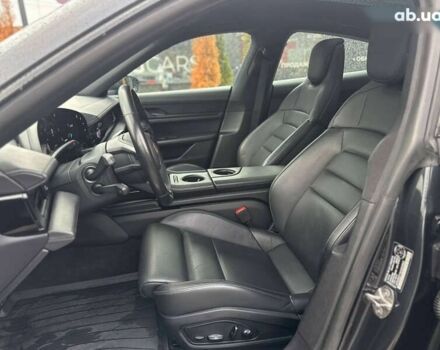 Порше Тайкан, объемом двигателя 0 л и пробегом 69 тыс. км за 52000 $, фото 17 на Automoto.ua