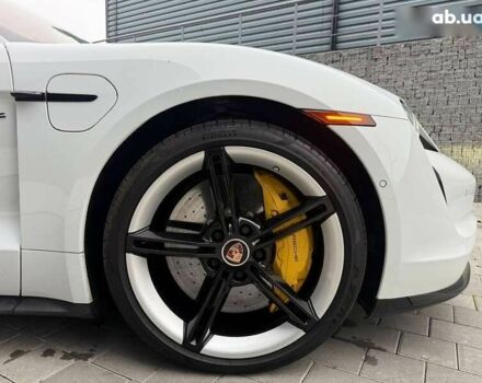 Порше Тайкан, объемом двигателя 0 л и пробегом 43 тыс. км за 71000 $, фото 11 на Automoto.ua