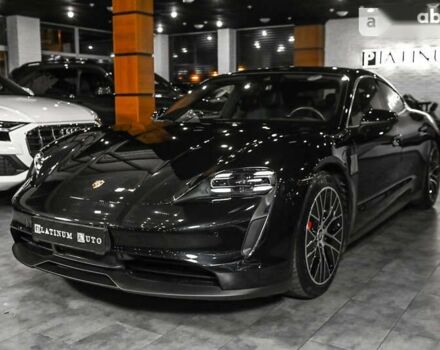 Порше Тайкан, объемом двигателя 0 л и пробегом 38 тыс. км за 68900 $, фото 4 на Automoto.ua