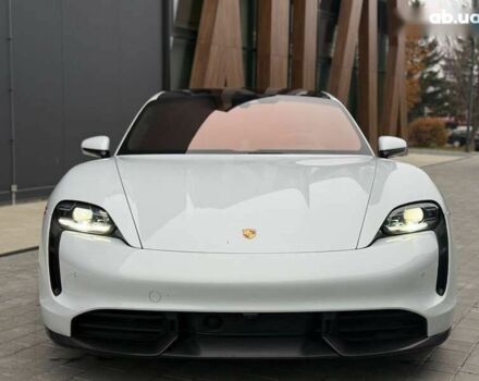 Порше Тайкан, объемом двигателя 0 л и пробегом 43 тыс. км за 71000 $, фото 2 на Automoto.ua