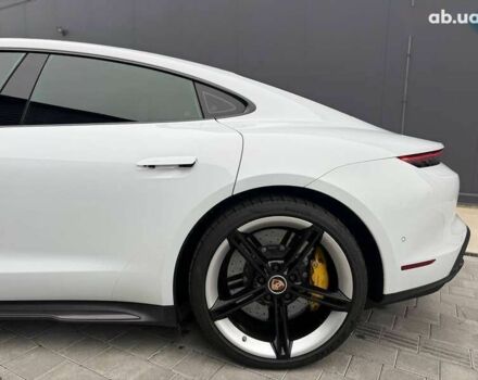 Порше Тайкан, объемом двигателя 0 л и пробегом 43 тыс. км за 71000 $, фото 5 на Automoto.ua