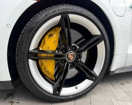 Порше Тайкан, объемом двигателя 0 л и пробегом 43 тыс. км за 71000 $, фото 12 на Automoto.ua