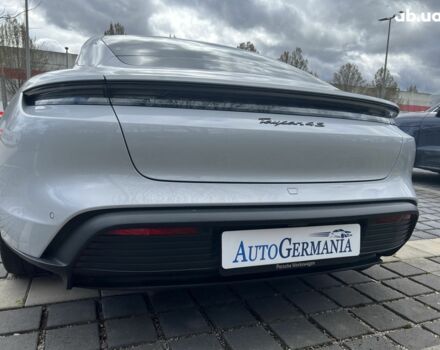 Порше Тайкан, объемом двигателя 0 л и пробегом 0 тыс. км за 144327 $, фото 17 на Automoto.ua