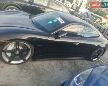 Порше Тайкан, объемом двигателя 0 л и пробегом 60 тыс. км за 42000 $, фото 1 на Automoto.ua