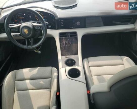 Порше Тайкан, об'ємом двигуна 0 л та пробігом 54 тис. км за 25200 $, фото 7 на Automoto.ua