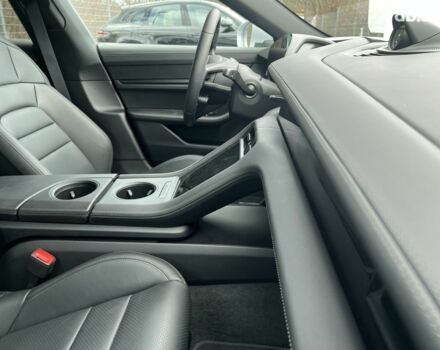 Порше Тайкан, объемом двигателя 0 л и пробегом 0 тыс. км за 144327 $, фото 28 на Automoto.ua