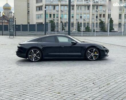 Порше Тайкан, объемом двигателя 0 л и пробегом 42 тыс. км за 125000 $, фото 7 на Automoto.ua