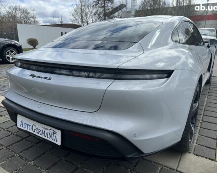 Порше Тайкан, объемом двигателя 0 л и пробегом 0 тыс. км за 144327 $, фото 10 на Automoto.ua