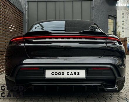 Порше Тайкан, объемом двигателя 0 л и пробегом 24 тыс. км за 72000 $, фото 12 на Automoto.ua