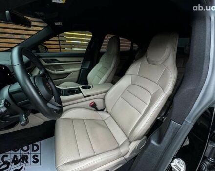 Порше Тайкан, объемом двигателя 0 л и пробегом 24 тыс. км за 72000 $, фото 25 на Automoto.ua