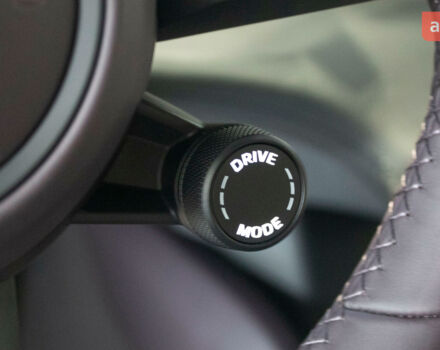 Порше Тайкан, объемом двигателя 0 л и пробегом 0 тыс. км за 112146 $, фото 14 на Automoto.ua