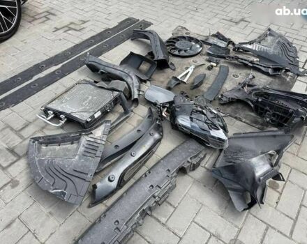 Порше Тайкан, объемом двигателя 0 л и пробегом 55 тыс. км за 32000 $, фото 17 на Automoto.ua