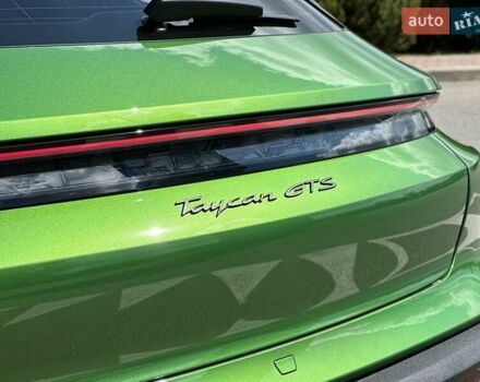 Порше Тайкан, объемом двигателя 0 л и пробегом 35 тыс. км за 99999 $, фото 34 на Automoto.ua