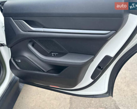 Порше Тайкан, об'ємом двигуна 0 л та пробігом 17 тис. км за 58100 $, фото 37 на Automoto.ua