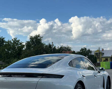 Порше Тайкан, об'ємом двигуна 0 л та пробігом 17 тис. км за 58100 $, фото 13 на Automoto.ua