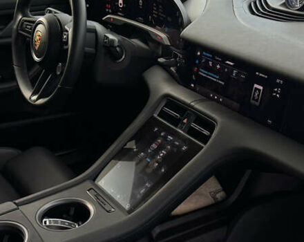 Порше Тайкан, об'ємом двигуна 0 л та пробігом 17 тис. км за 58100 $, фото 20 на Automoto.ua