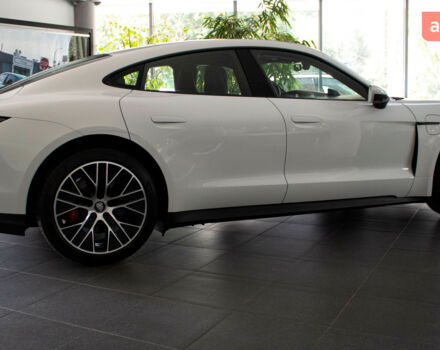 Порше Тайкан, об'ємом двигуна 0 л та пробігом 0 тис. км за 100341 $, фото 6 на Automoto.ua