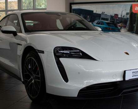 Порше Тайкан, объемом двигателя 0 л и пробегом 0 тыс. км за 112146 $, фото 2 на Automoto.ua