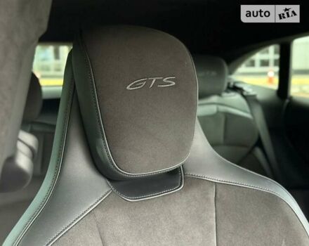 Порше Тайкан, объемом двигателя 0 л и пробегом 35 тыс. км за 99999 $, фото 74 на Automoto.ua