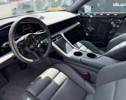 Порше Тайкан, объемом двигателя 0 л и пробегом 55 тыс. км за 32000 $, фото 8 на Automoto.ua