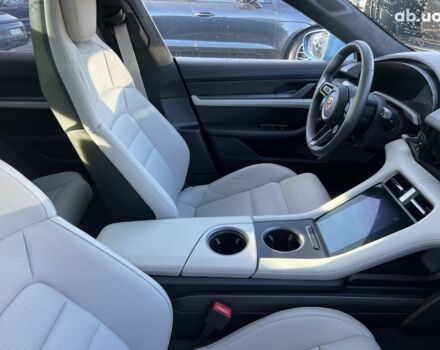 Порше Тайкан, объемом двигателя 0 л и пробегом 0 тыс. км за 215404 $, фото 22 на Automoto.ua