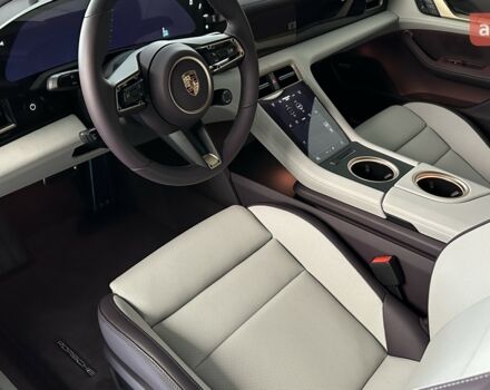 Порше Тайкан, об'ємом двигуна 0 л та пробігом 0 тис. км за 132923 $, фото 9 на Automoto.ua