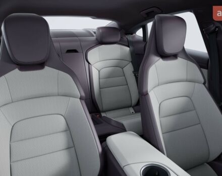 Порше Тайкан, объемом двигателя 0 л и пробегом 0 тыс. км за 134120 $, фото 5 на Automoto.ua