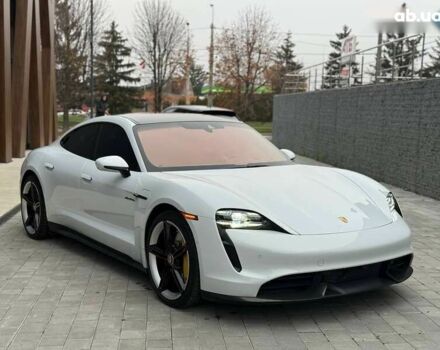 Порше Тайкан, объемом двигателя 0 л и пробегом 43 тыс. км за 71000 $, фото 1 на Automoto.ua