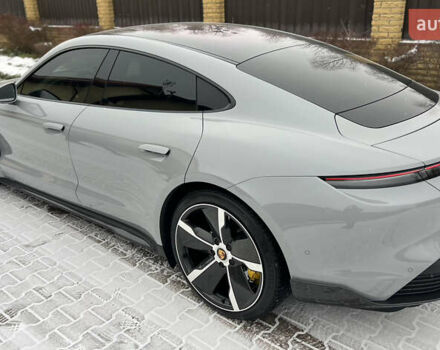 Серый Порше Тайкан, объемом двигателя 0 л и пробегом 24 тыс. км за 100000 $, фото 8 на Automoto.ua