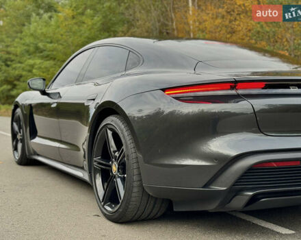 Порше Тайкан 2020 в Киеве на Automoto.ua Серый Порше Тайкан, объемом двигателя 0 л и пробегом 36 тыс. км за 83000 $, фото 10 на Automoto.ua
