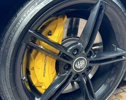 Серый Порше Тайкан, объемом двигателя 0 л и пробегом 58 тыс. км за 62000 $, фото 14 на Automoto.ua