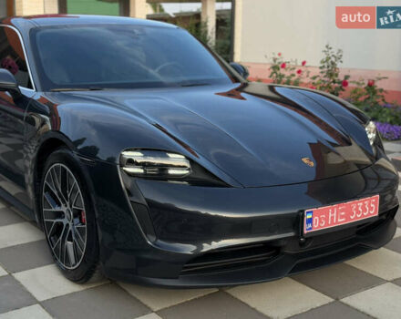 Серый Порше Тайкан, объемом двигателя 0 л и пробегом 129 тыс. км за 53500 $, фото 16 на Automoto.ua