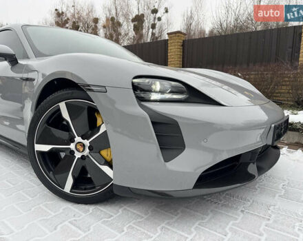 Серый Порше Тайкан, объемом двигателя 0 л и пробегом 24 тыс. км за 100000 $, фото 15 на Automoto.ua