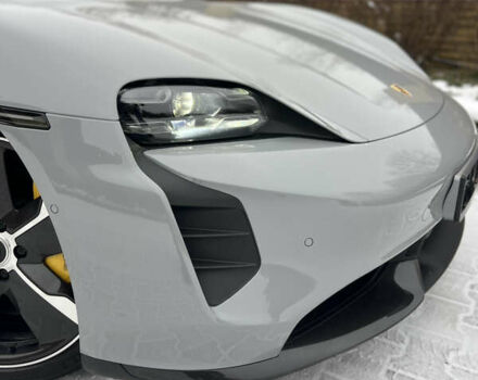 Серый Порше Тайкан, объемом двигателя 0 л и пробегом 24 тыс. км за 100000 $, фото 7 на Automoto.ua