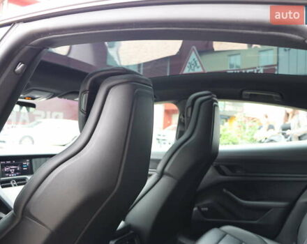 Сірий Порше Тайкан, об'ємом двигуна 0 л та пробігом 68 тис. км за 49900 $, фото 35 на Automoto.ua