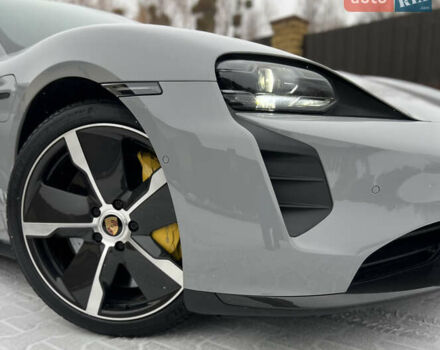 Серый Порше Тайкан, объемом двигателя 0 л и пробегом 24 тыс. км за 100000 $, фото 25 на Automoto.ua