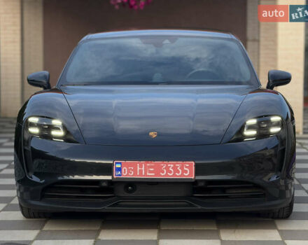 Серый Порше Тайкан, объемом двигателя 0 л и пробегом 129 тыс. км за 53500 $, фото 7 на Automoto.ua