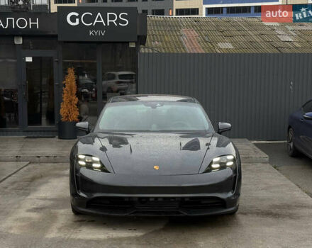 Серый Порше Тайкан, объемом двигателя 0 л и пробегом 69 тыс. км за 52000 $, фото 1 на Automoto.ua