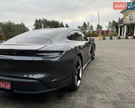 Сірий Порше Тайкан, об'ємом двигуна 0 л та пробігом 147 тис. км за 69890 $, фото 9 на Automoto.ua