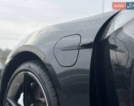 Серый Порше Тайкан, объемом двигателя 0 л и пробегом 69 тыс. км за 52000 $, фото 11 на Automoto.ua