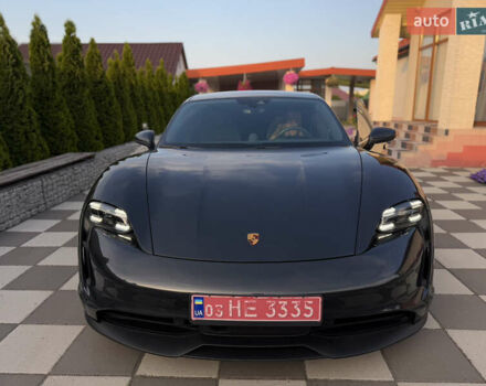 Серый Порше Тайкан, объемом двигателя 0 л и пробегом 129 тыс. км за 53500 $, фото 38 на Automoto.ua
