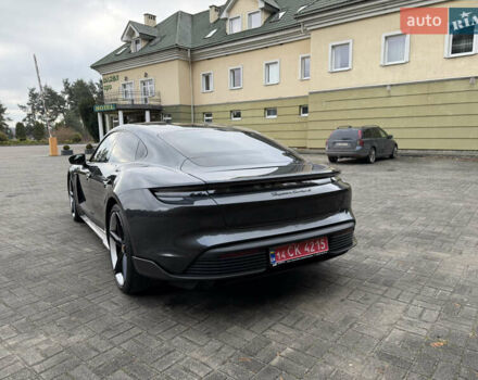 Сірий Порше Тайкан, об'ємом двигуна 0 л та пробігом 147 тис. км за 69890 $, фото 7 на Automoto.ua