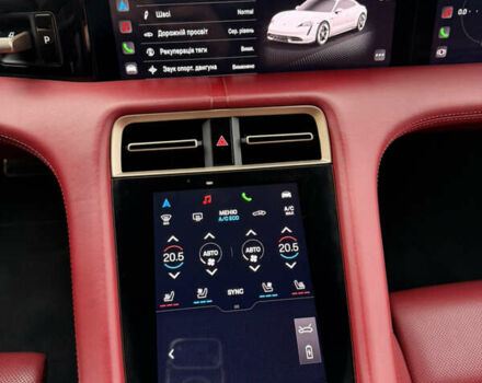 Сірий Порше Тайкан, об'ємом двигуна 0 л та пробігом 147 тис. км за 69890 $, фото 32 на Automoto.ua