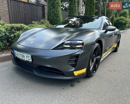 Серый Порше Тайкан, объемом двигателя 0 л и пробегом 58 тыс. км за 62000 $, фото 23 на Automoto.ua